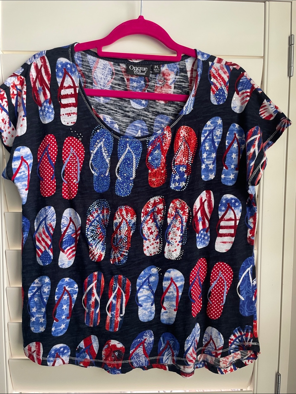 Onque Casuals Petite Red, Blue, White Graphic Sparkly Tshirt